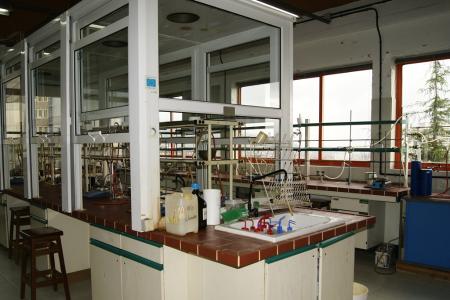 Laboratorio alumunos (1)